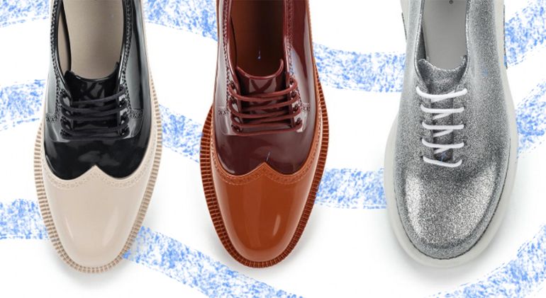 Резиновые ботинки со шнуровкой. Как выбирать и с чем носить.